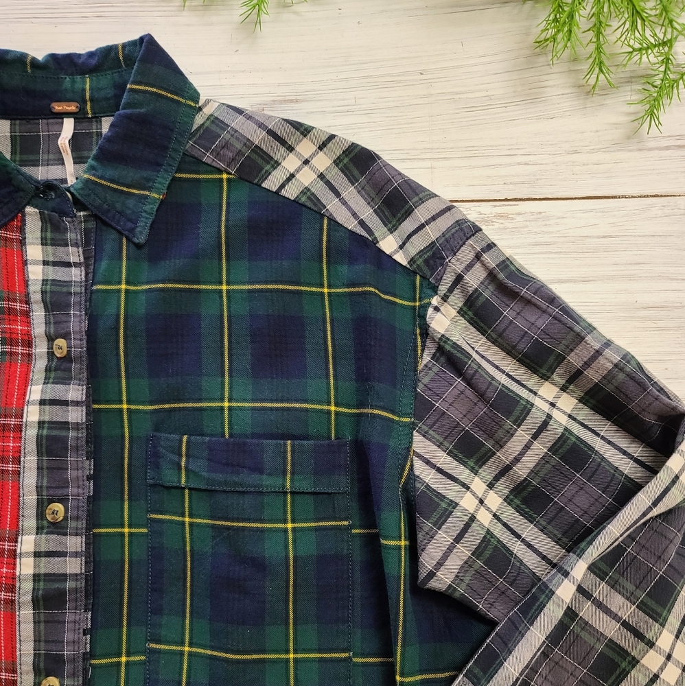 Free People Small Patchwork Christmas Tartan Plai… - image 3